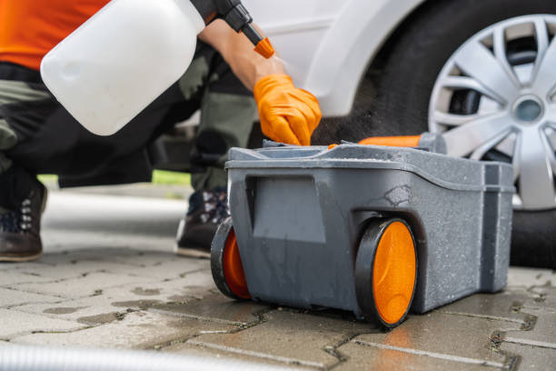 Best Portable toilet rental for construction  in Jefferson, OH